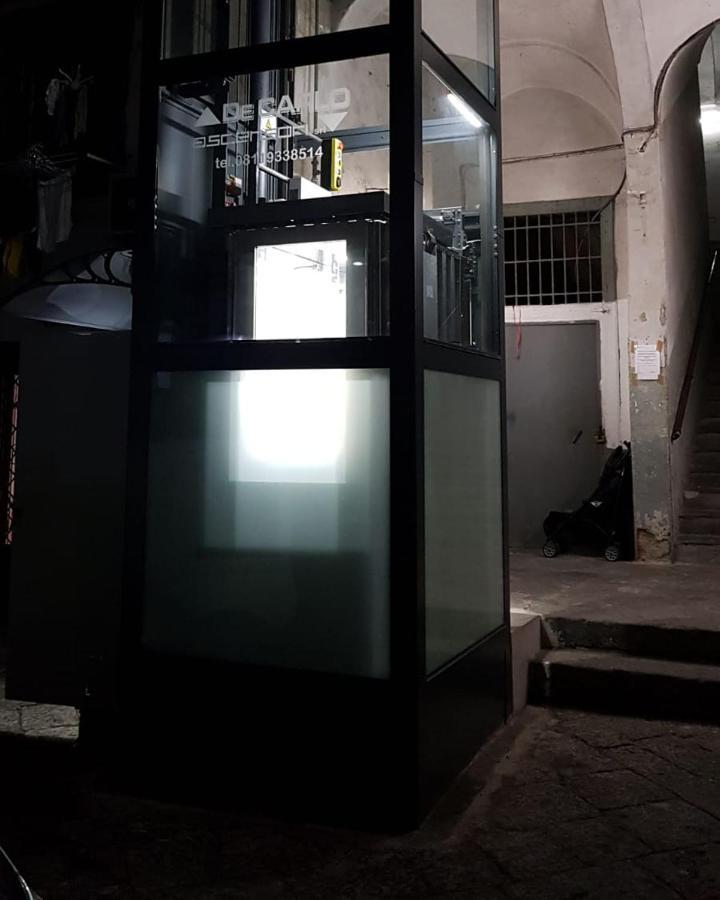 Residence San Mattia Наполи Екстериор снимка