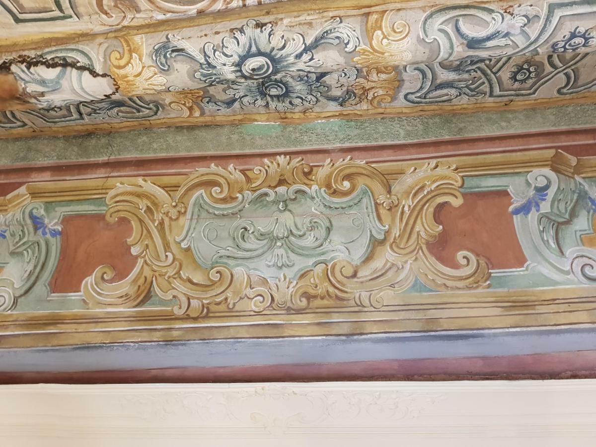 Residence San Mattia Наполи Екстериор снимка