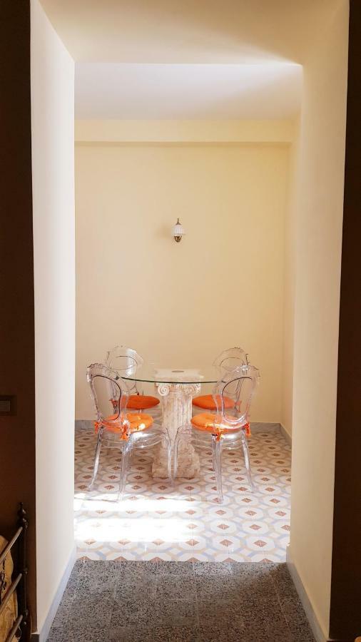 Residence San Mattia Наполи Екстериор снимка